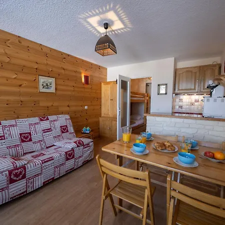 Doux Crepuscule - Au Bord Des Pistes - Parking *