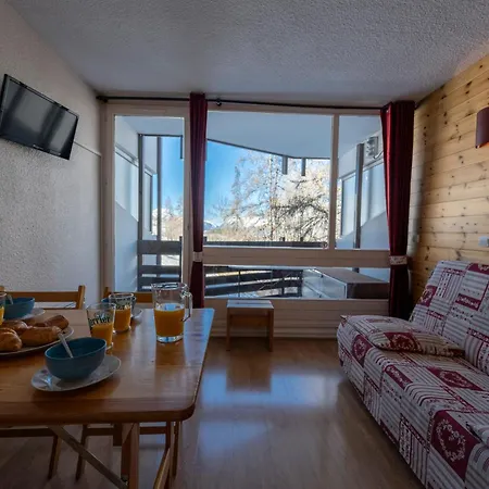 Doux Crepuscule - Au Bord Des Pistes - Parking *